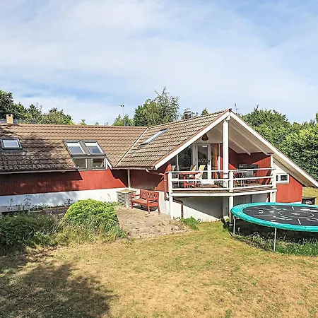 بيت للعطل 8 Person In Bogø By